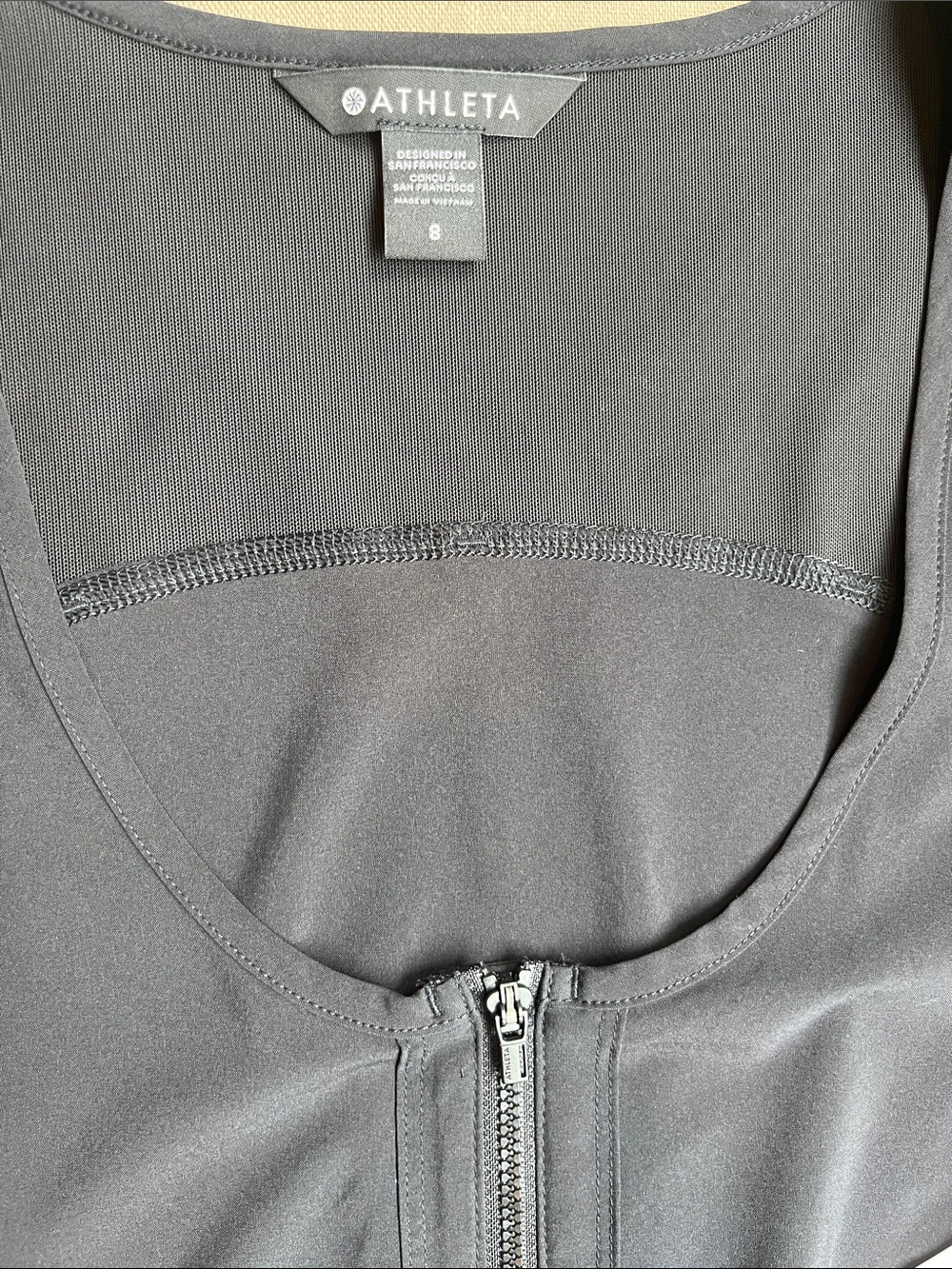 ATHLETA Expedition Black Skort Dress Zip Front and Drawstring Waist NWT 8 - Picture 6 of 14